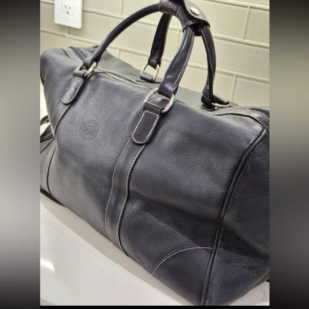 Black Pebbled Leather Weekender Carryall Duffle – Classic Roots Travel Bag - Picture 1 of 10
